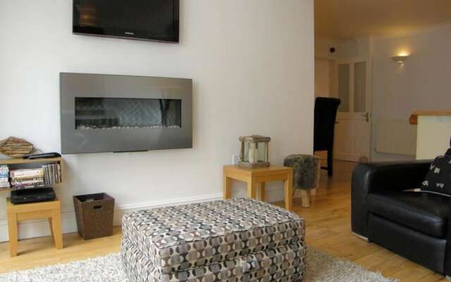 Victoria Street 37, Flat 1
