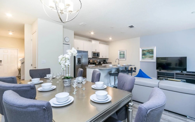 Plunker Drive Villa Champions Gate 2