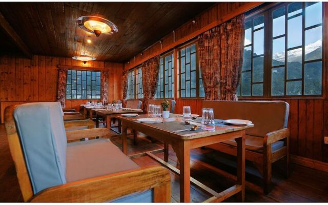 Summit Alpine Resort