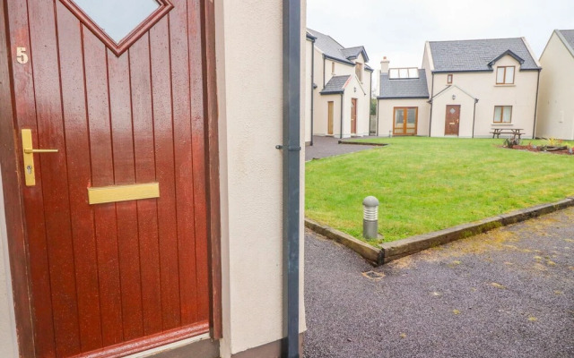 5 Sneem Leisure Village