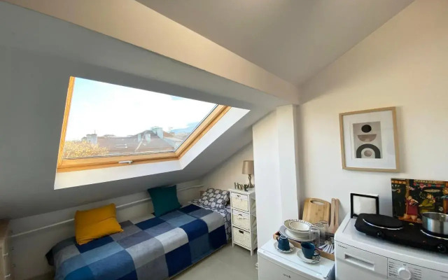 LK17 - Loft in the Center