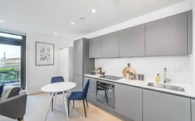 Brentford - 2 Bedroom, Brentford