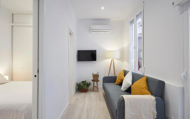 LEEWAYS APARTMENT in ZURITA