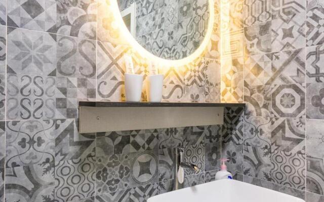 Wuhan Wuchang·Happy Valley· Locals Apartment 00121930