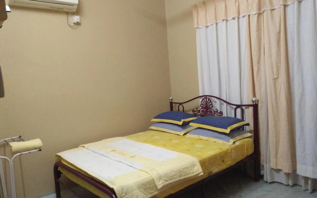 Teratak Ibunda Guest House – Guest Rooms – Kota Bharu