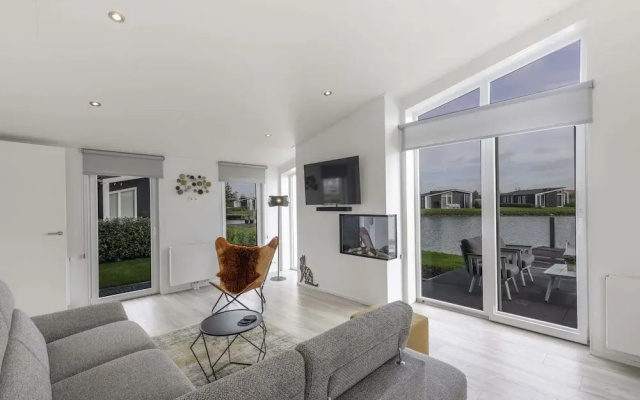 Chalet in Zeeland With Sauna by the Water