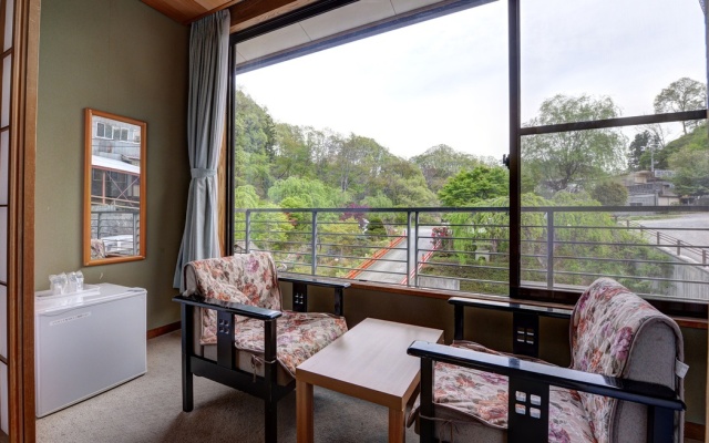 Wakamatsu Ryokan (Fukushima)