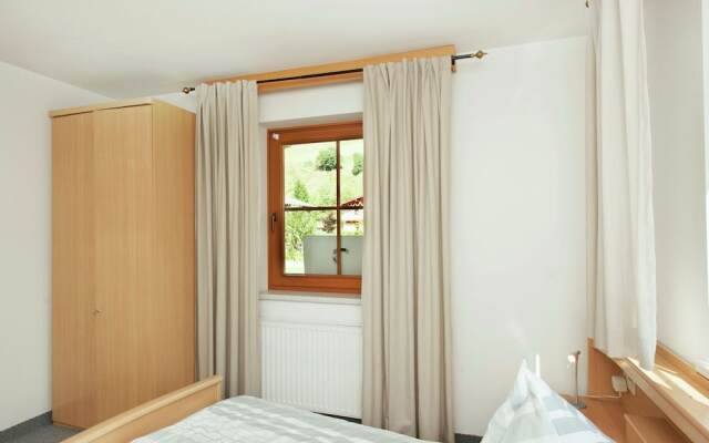 Pretty Apartment in Saalbach-Hinterglemm near Ski Area