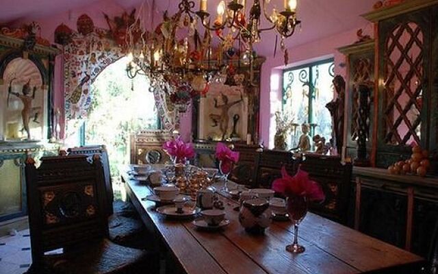 Priory House & Oriental Brew House