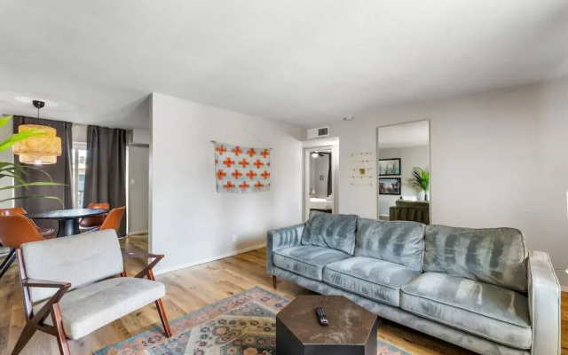 Fashion Square Apt4