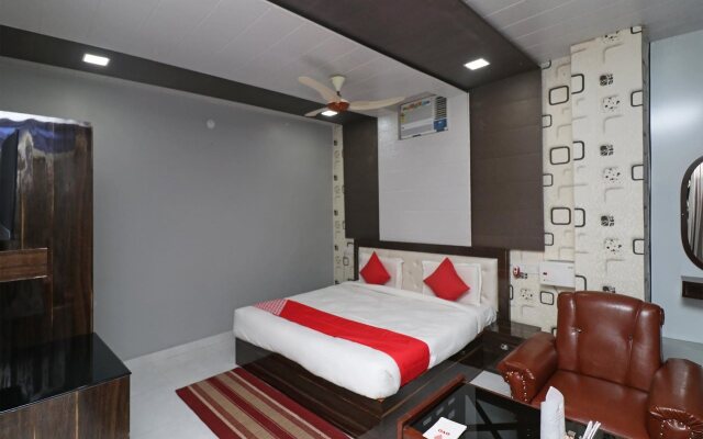 Mv Hotel By OYO Rooms