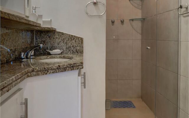 LinkHouse Lagoon View