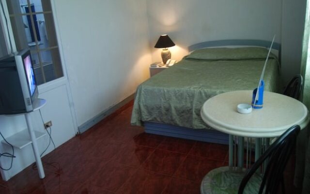 Sydney Hotel
