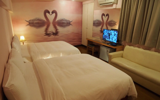 Day Chen Hotel