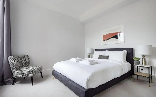 The Cadogan Suite Next to Sloane Square