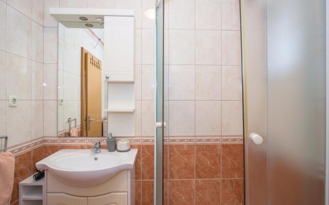 Stunning Apartment in Birine With 3 Bedrooms and Wifi
