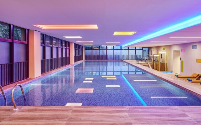 Aloft Dongguan Dynamic Town