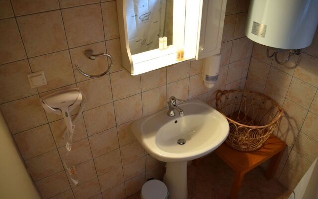 Rina's House Meteora