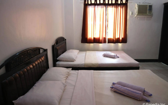 Boracay Travelodge Beach Resort