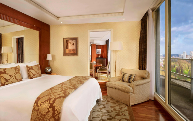 The Park Tower Knightsbridge, A Luxury Collection Hotel - Image 6