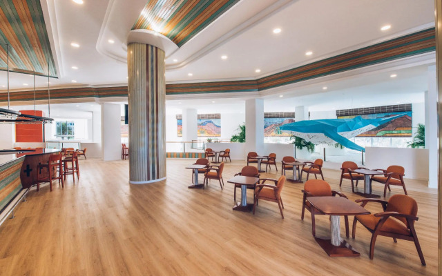 Iberostar Waves Bouganville Playa
