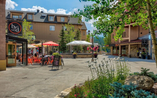 8 Crown Drive 5 Bedroom Home