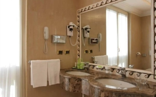 Grand Hotel Vanvitelli