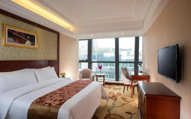 Vienna Hotels