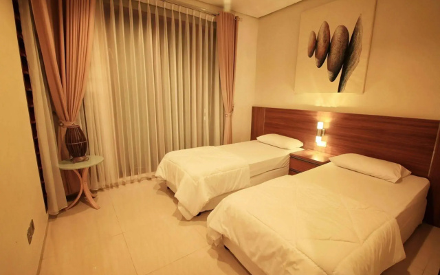 De Reiz Villa Dago Syariah