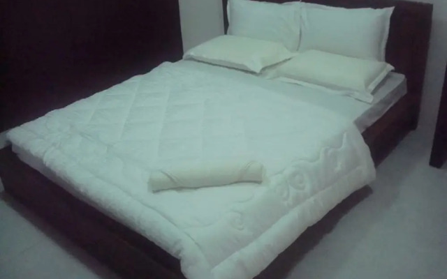 KNY Service Apartment
