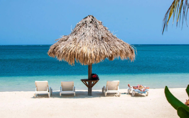 Hotel Turquoise Bay Resort