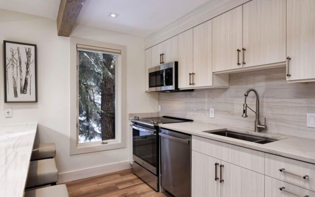 Chateau Eau Claire Unit 13