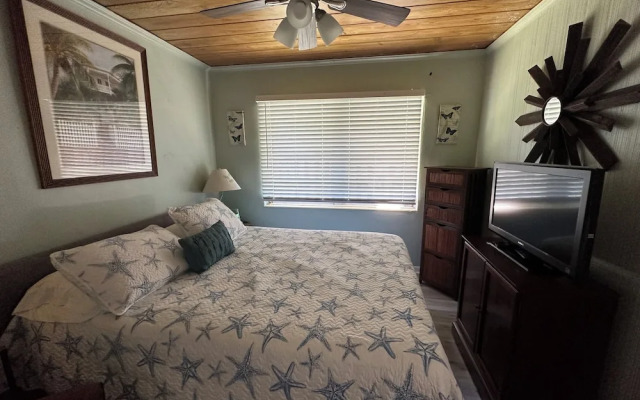 Banana Beach Retreat