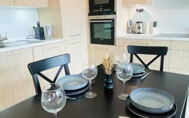 Spac. Flat -Kirchberg w Parking&Terrace