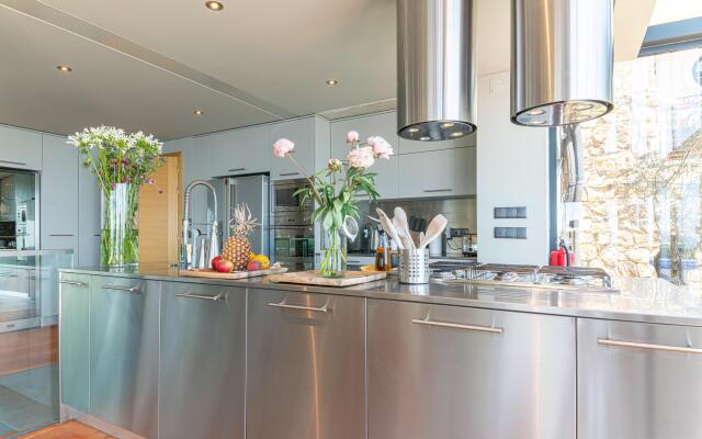 Villa Equador (Allure)