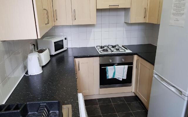 Liss Budget Rooms