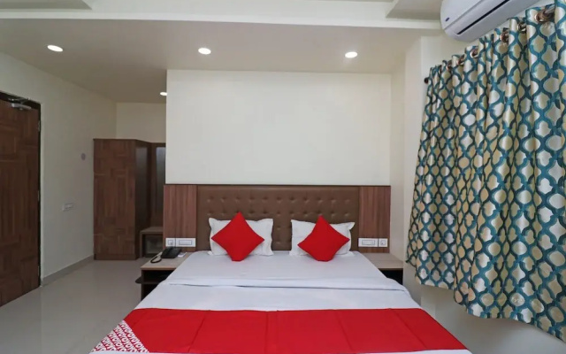Hotel Debarshi by OYO Rooms