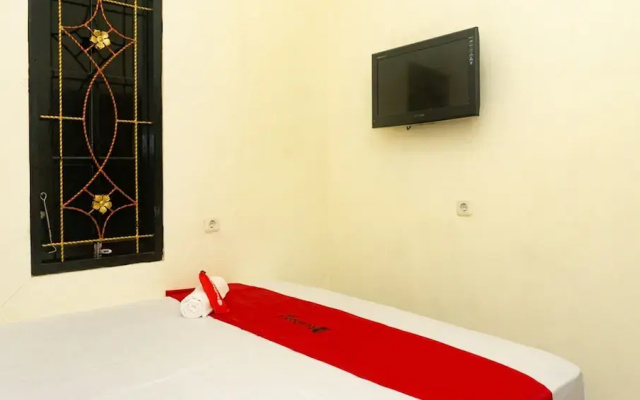 RedDoorz near Sentani Airport Jayapura