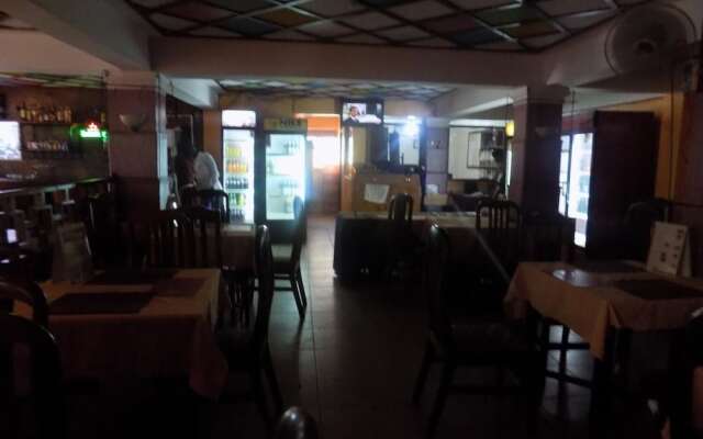 College Inn