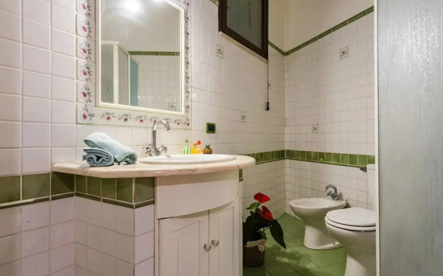 Casa Rubino - Confortevole Casa con Ampio Spazio Esterno e Piscina Privata