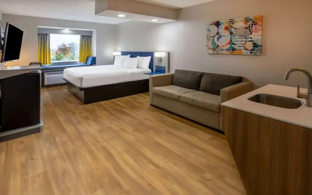 Microtel Inn & Suites by Wyndham Salisbury