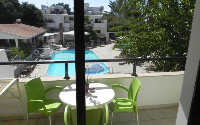 Andries Apartments
