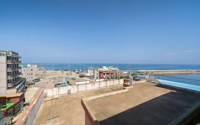 Yangyang Lovely Sea Condotel