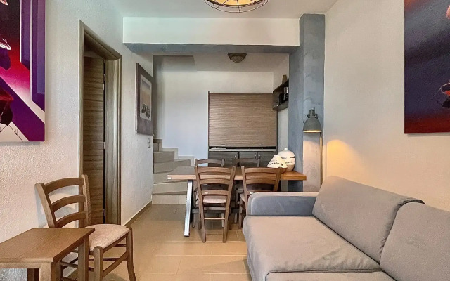 Koumaros Aparthotel