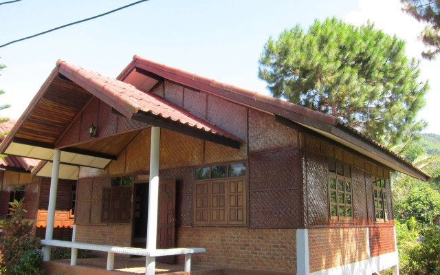 Thai Loei 300 Pee Resort