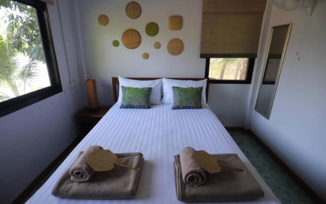 Thipwararom homestay