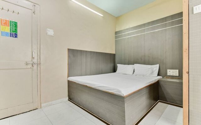 SPOT ON 40292 Hotel Shangrila Inn