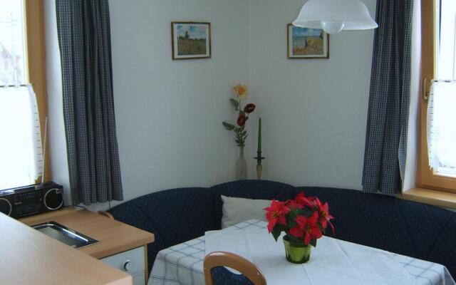 Haus Bauer Appartment II mit Balkon