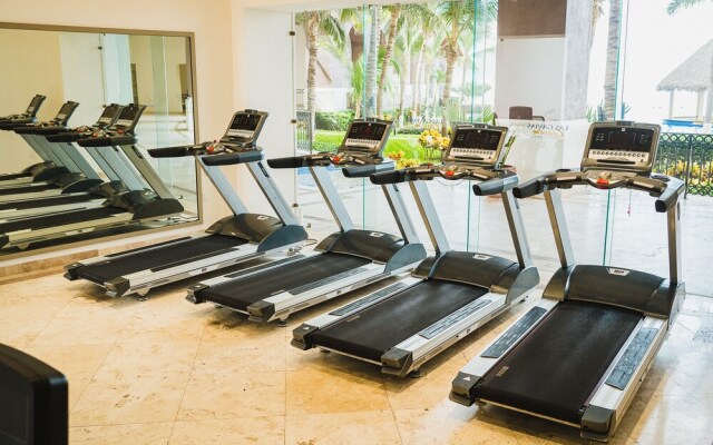 Gavias Grand Ocean Front