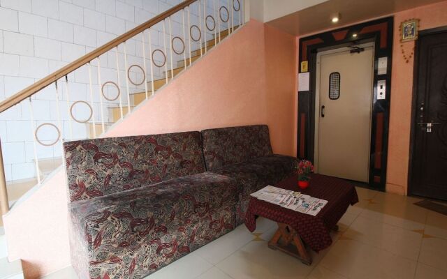 OYO 24838 Hotel Neelam